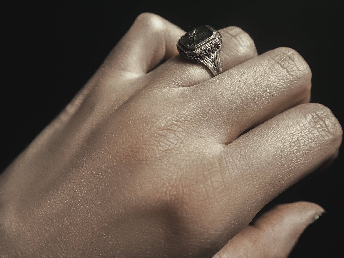 Astrae Ring
