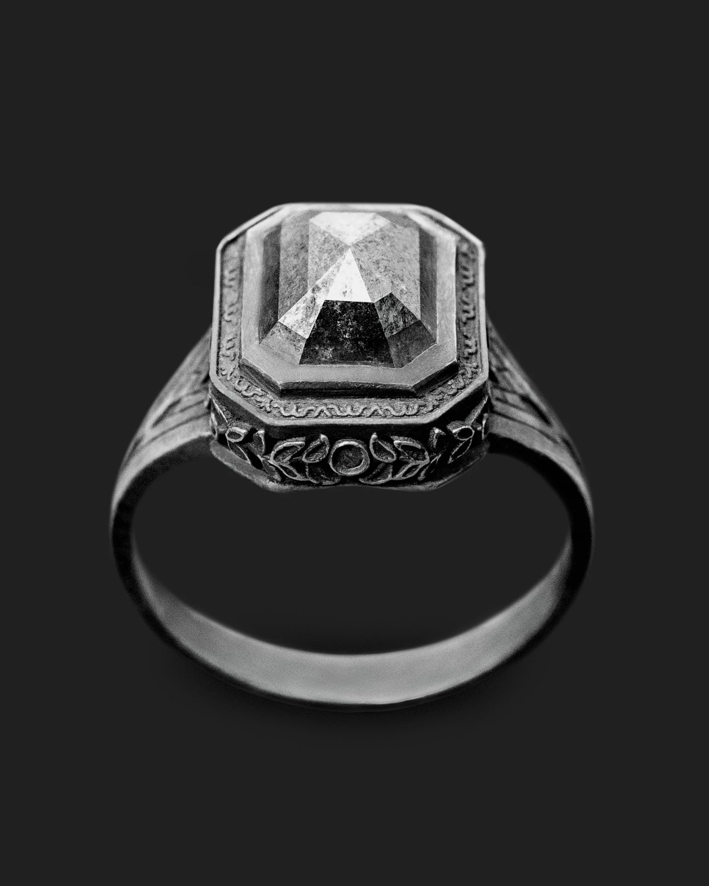 Astrae Ring