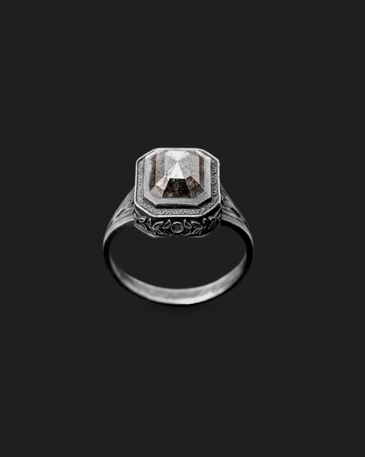Astrae Ring