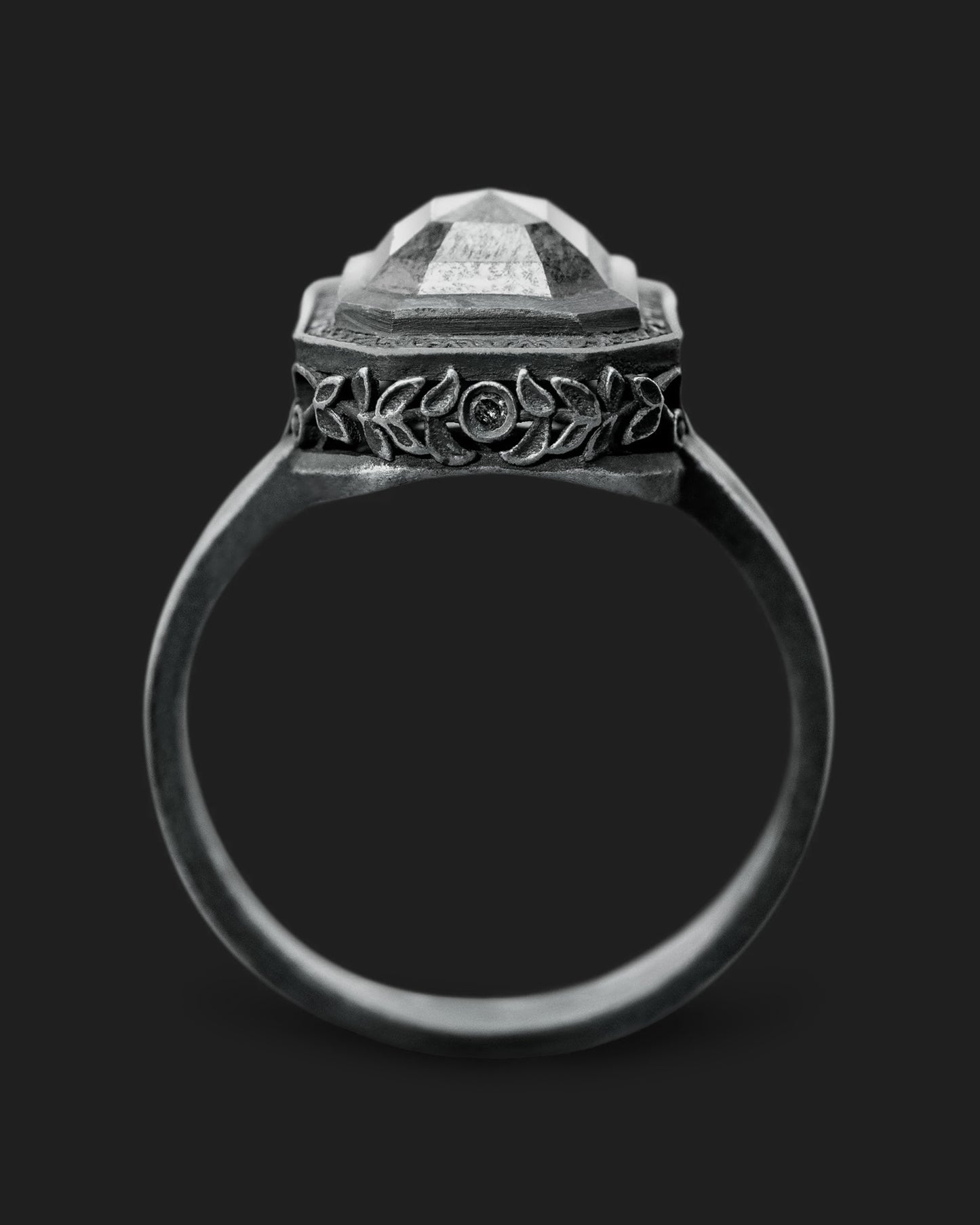 Astrae Ring