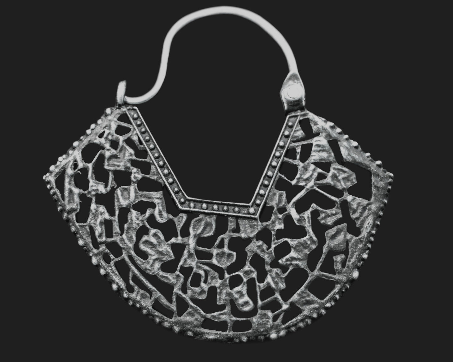 Edge Arc Earrings