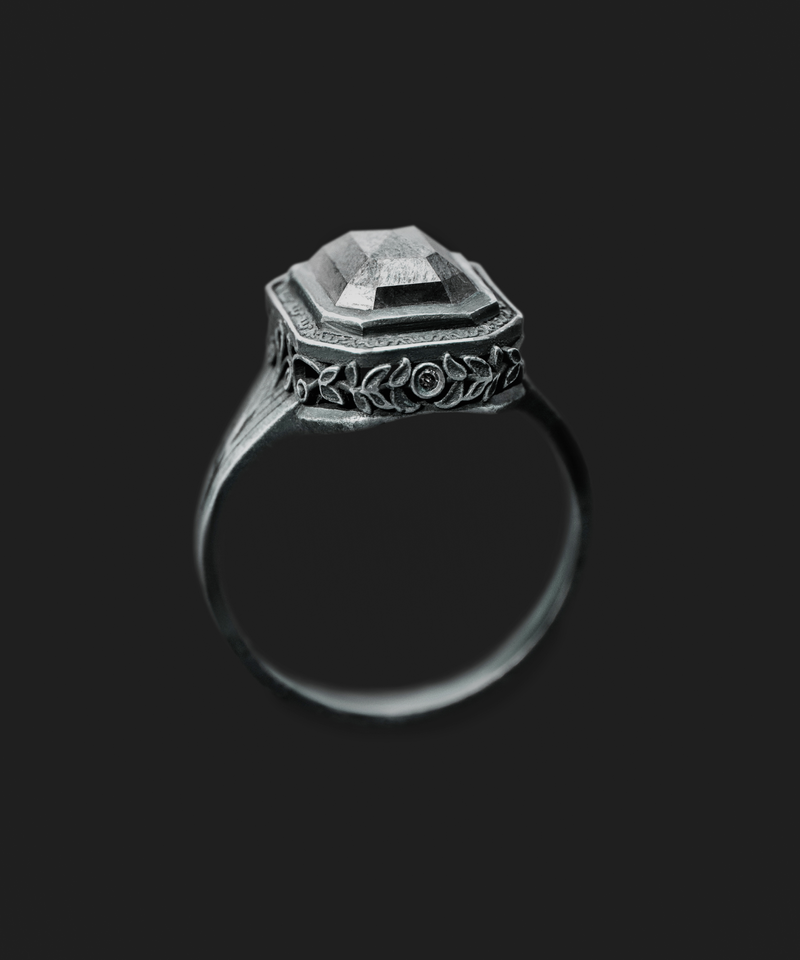 Astrae Ring